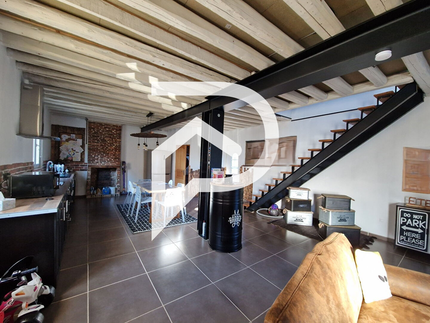 Photo Maison Glos La Ferriere  5 pièce(s) 140 m2 image 2/6