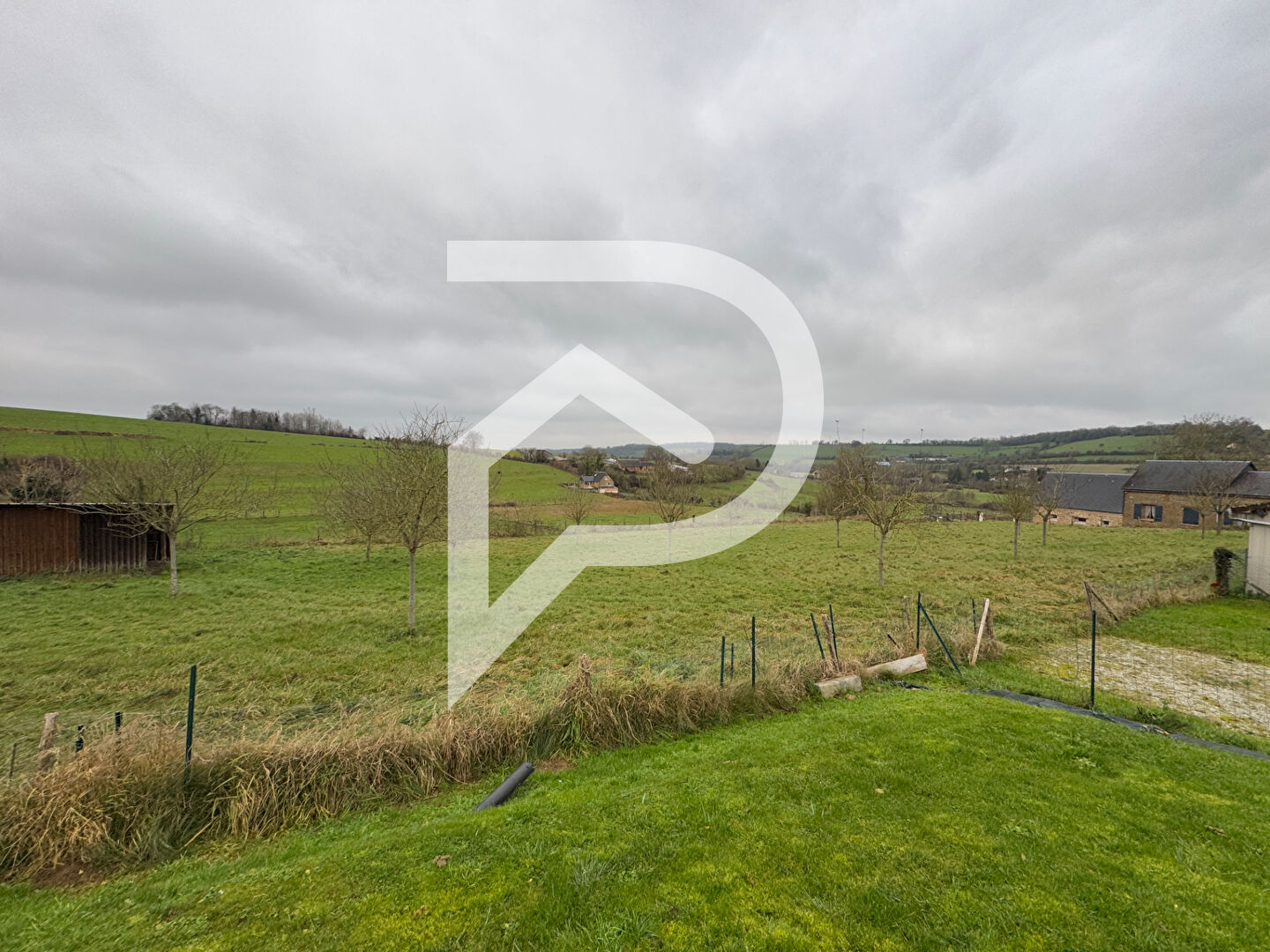 Photo MAISON MODERNE de 2017 RT 2012 image 3/6