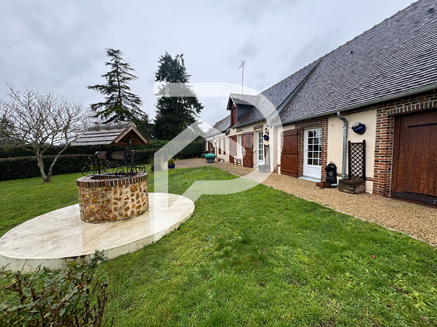 Photo LONGERE 4 pièce(s) 101 m2 image 2/6