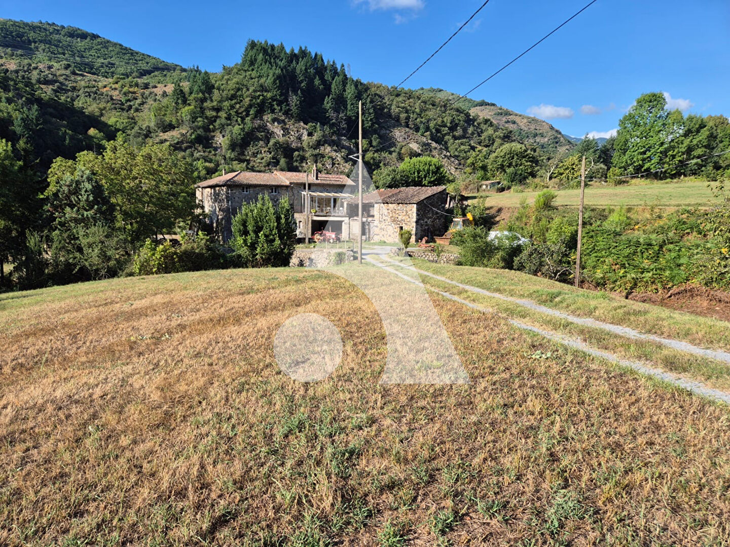 Maison Thueyts 8 pièce(s) 532.7 m2