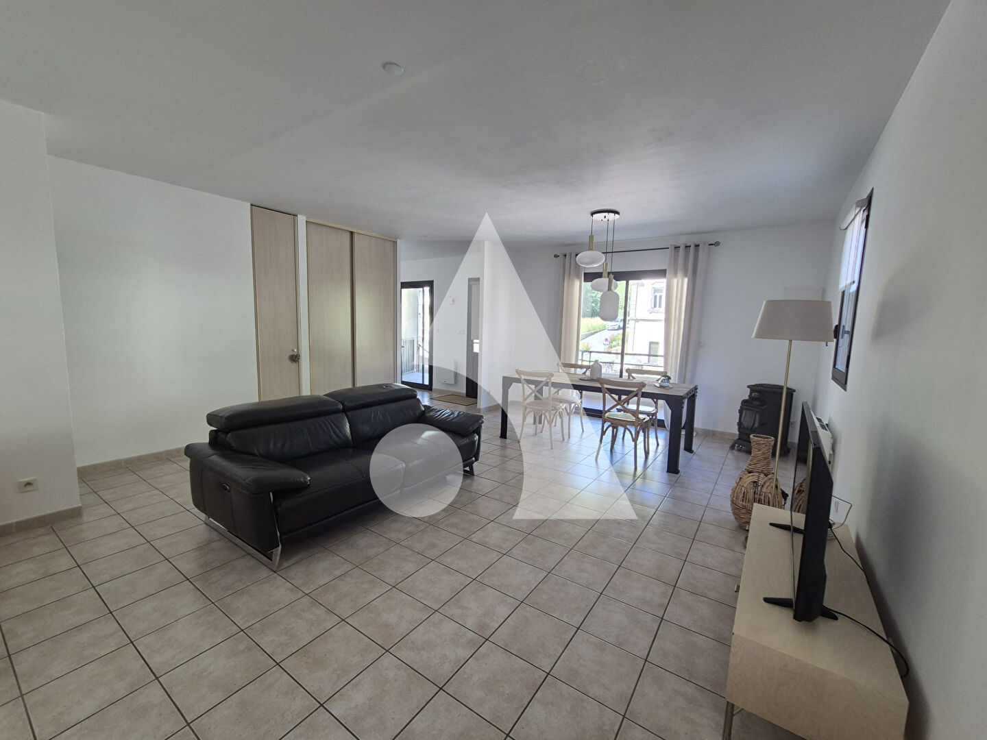 Appartement Montpezat-sous-bauzon 4 pièce(s)