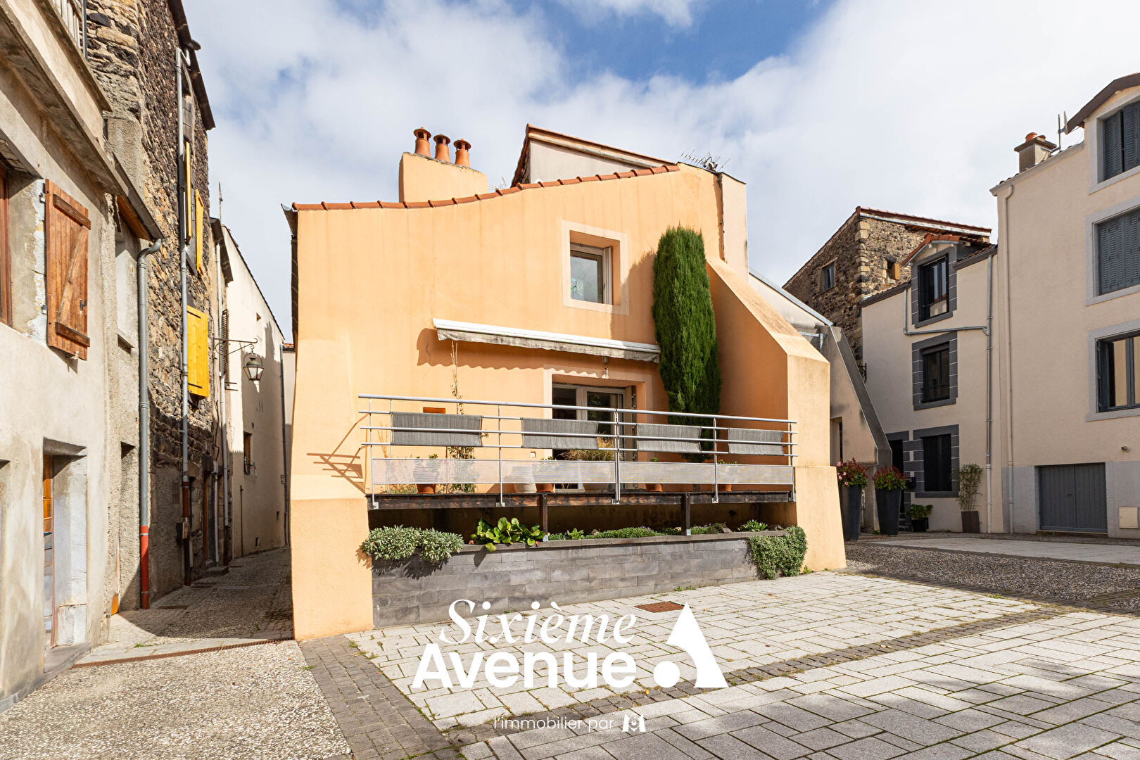 Agence immobilière de Stéphane Plaza Immobilier Riom - Clermont Ferrand - Issoire - Stéphane Plaza Immobilier Clermont-Ferrand