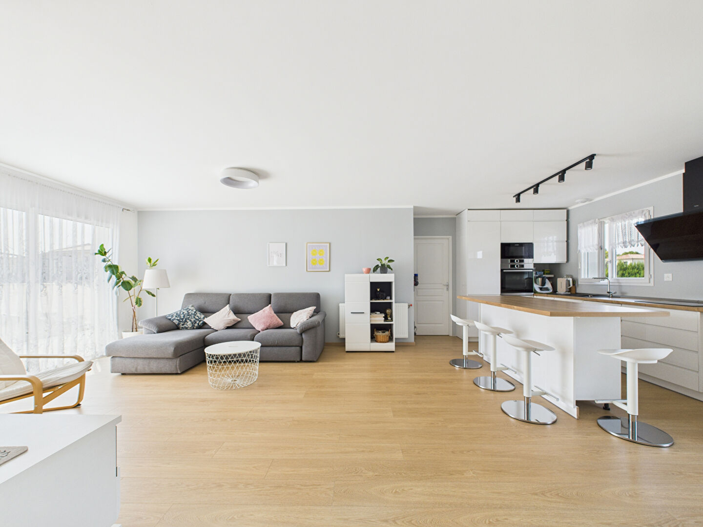 Photo Maison Lemps 5 pièce(s) 89 m2 image 1/6