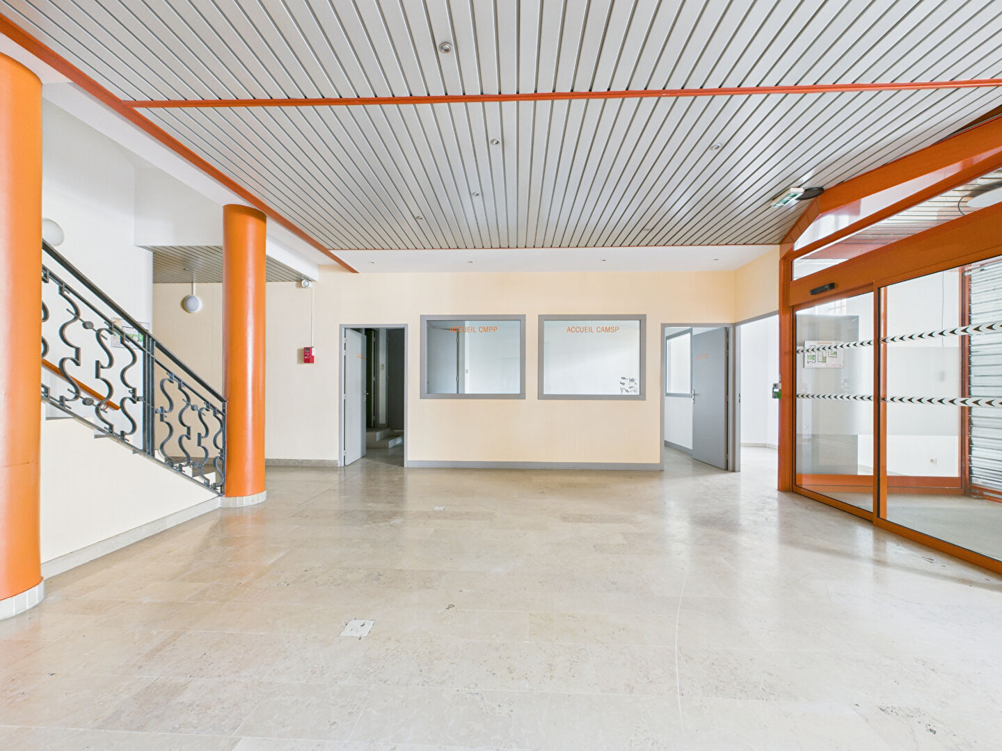 Photo Local commercial Tournon sur Rhône 700m² image 5/6