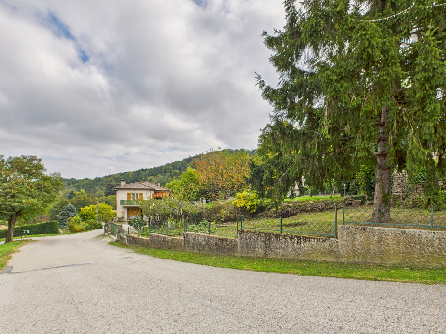 Maison Le Crestet 7 pièces 191 m2