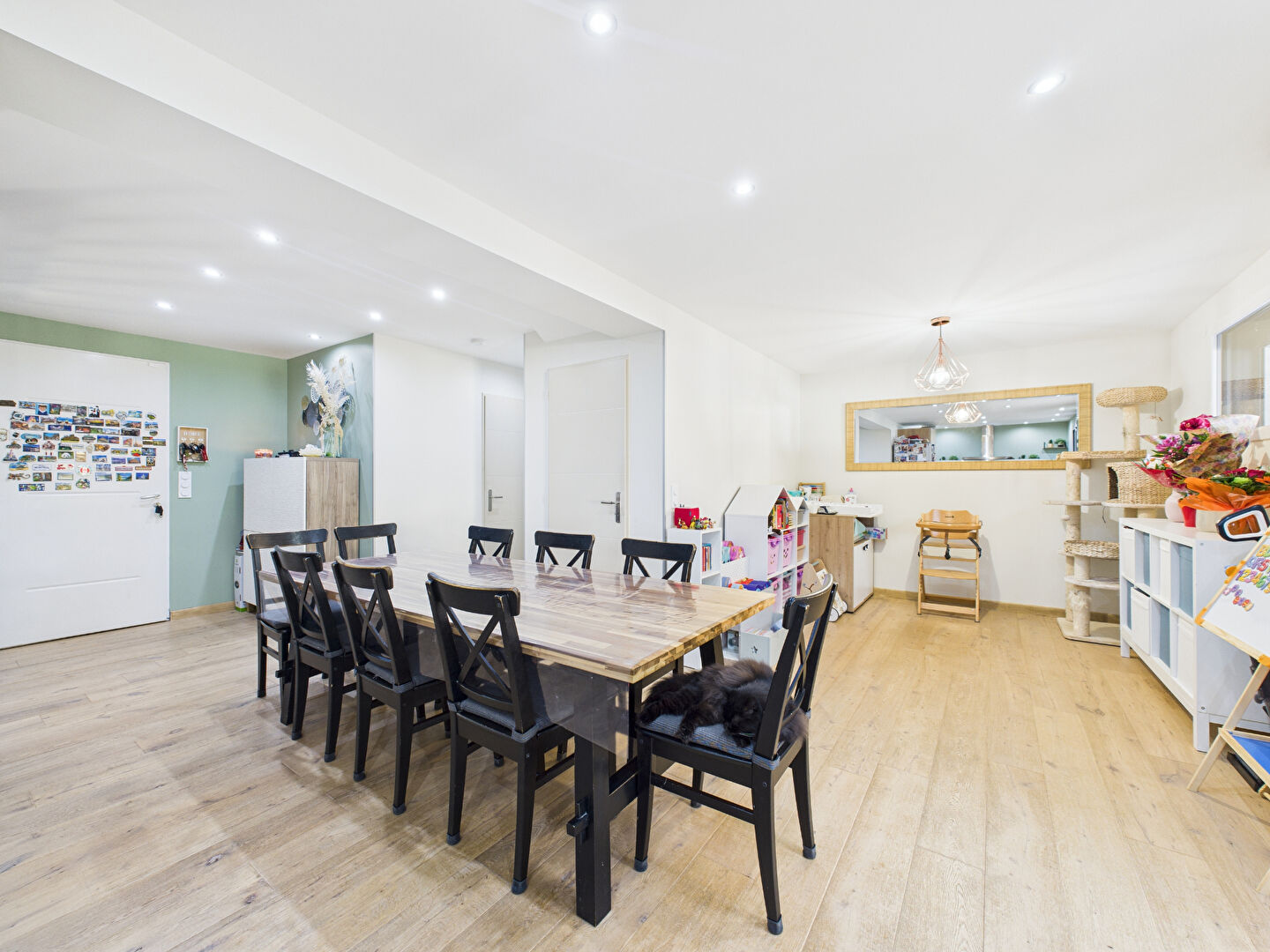 Photo Maison mitoyenne rénovée de 117 m2 avec piscine le petit charran image 3/6