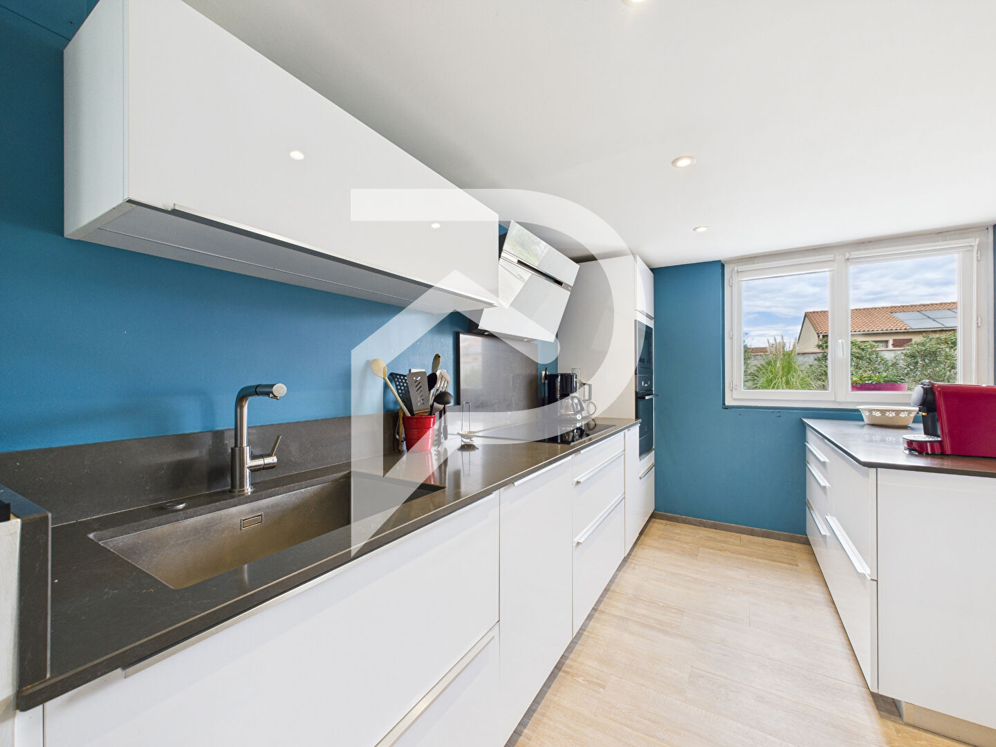 Photo Maison familiale avec piscine, composée de deux appartements indépendants image 4/6