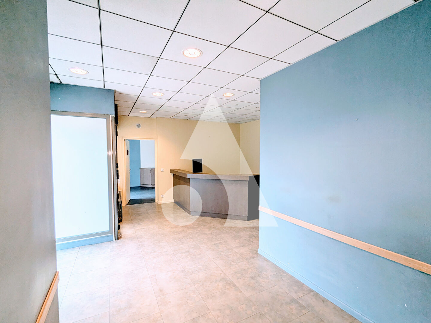 Local commercial Valserhone 4 pièces 105,93 m2