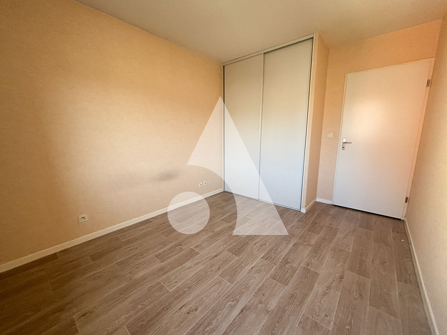 Photo A louer - Appartement T2 bis non meublé de 53 m² - Valserhône (01200) image 5/6