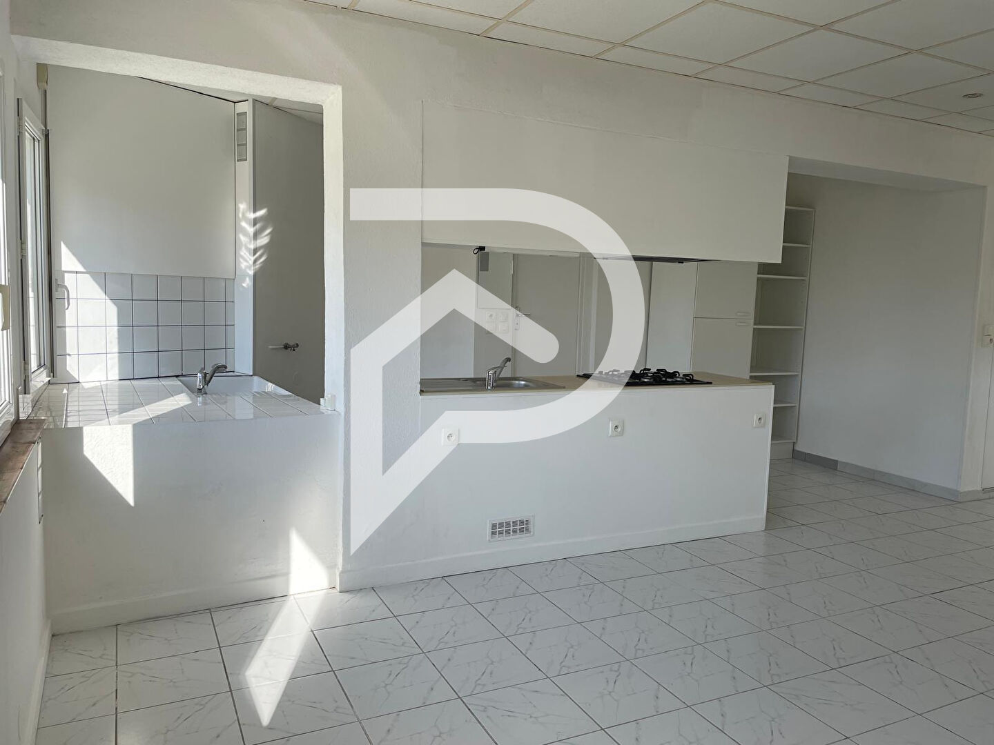 Photo Appartement Marseille (13016) 2 pièce(s) 62 m2 image 3/5