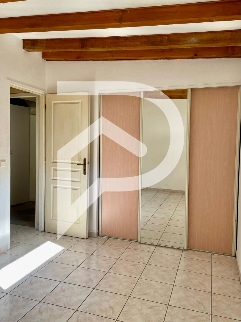 Photo Vue mer, potentiel rare et stationnements.  Appartement atypique T4/5 à l'Estaque (13016) image 6/6