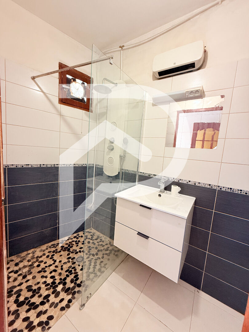 Photo Maison de ville T2 de 50 M2 avec terrasse image 5/6