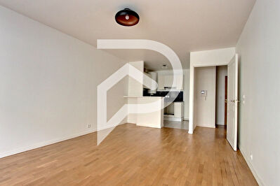 Appartement a louer asnieres-sur-seine - 2 pièce(s) - 49.07 m2 - Surfyn