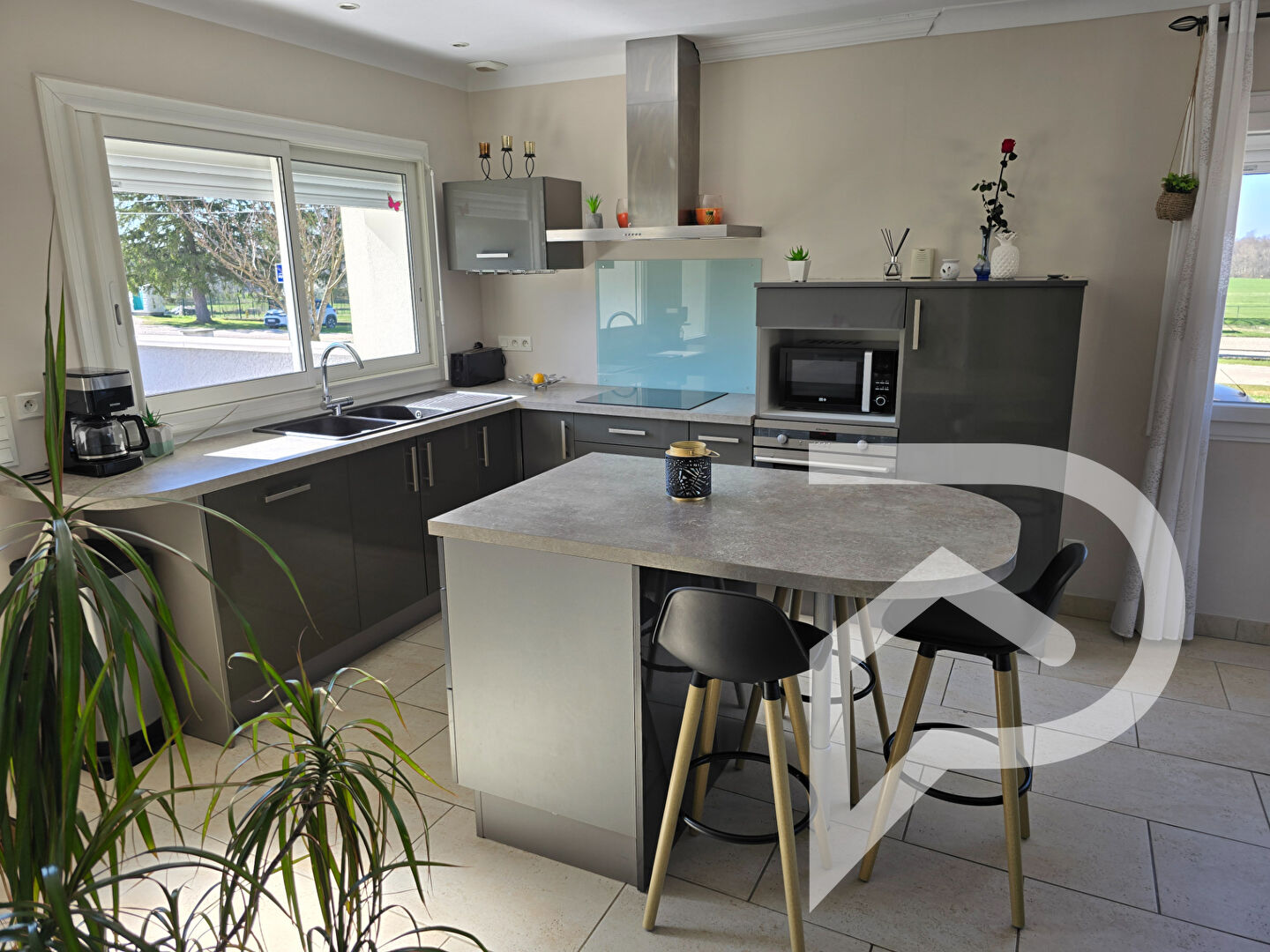 Photo Maison Champvans 3 pièces 70 m2 image 2/6