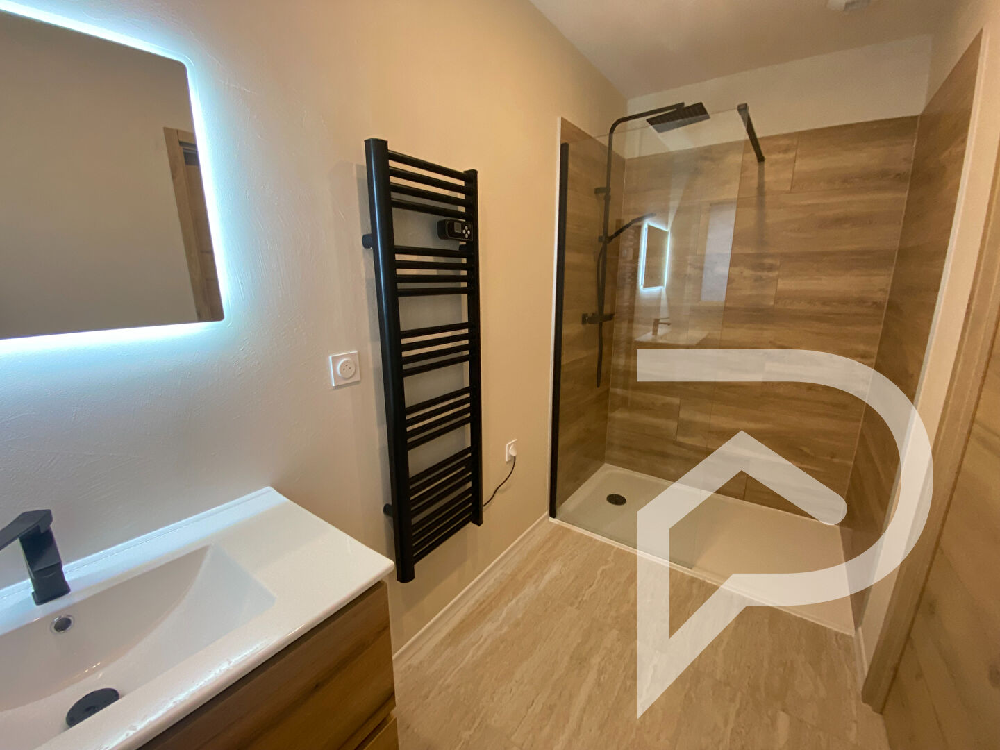 Photo Appartement Dole 5 pièce(s) 145 m2 image 5/6