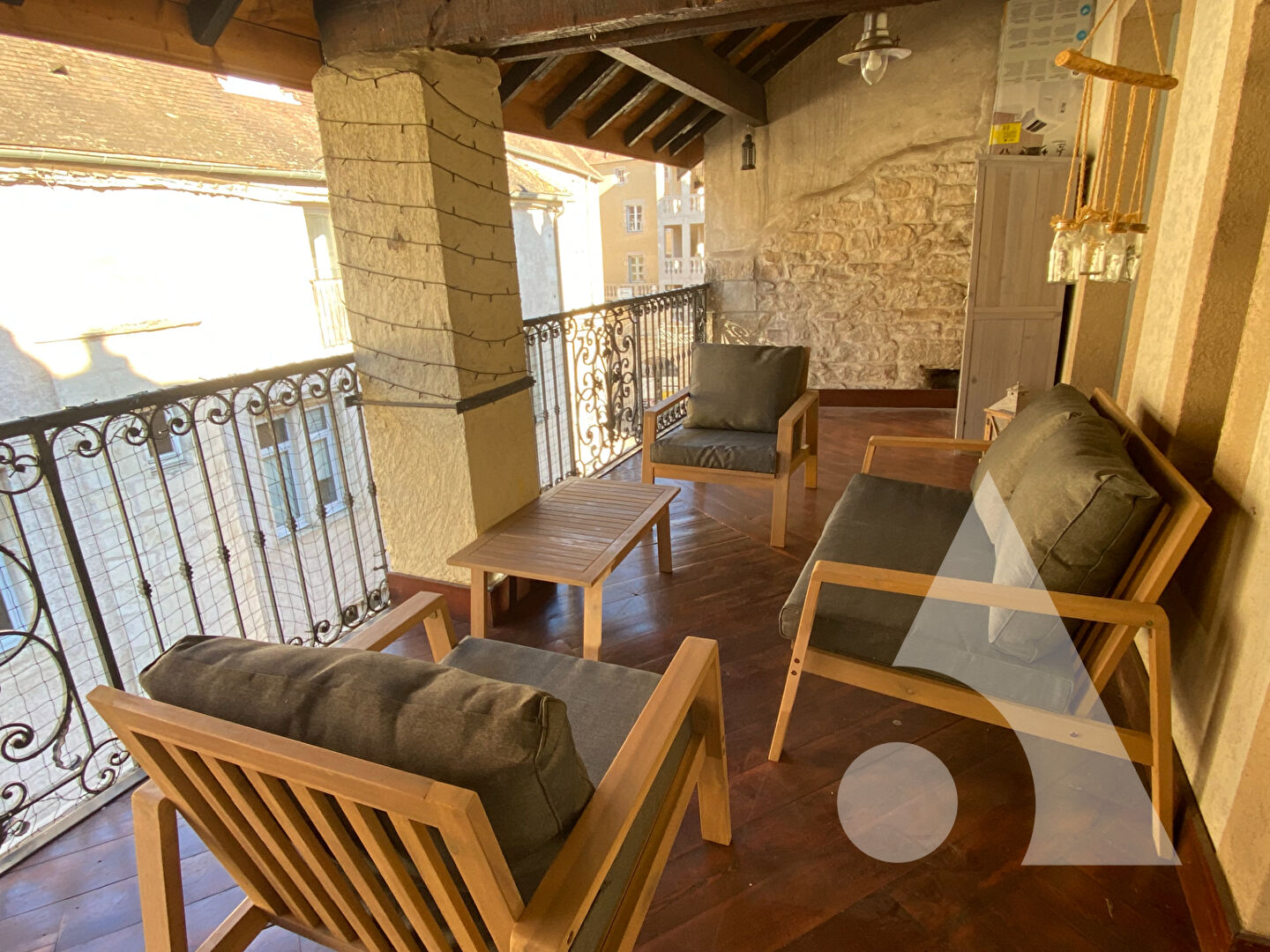 Appartement Dole 5 pièce(s) 134 m2