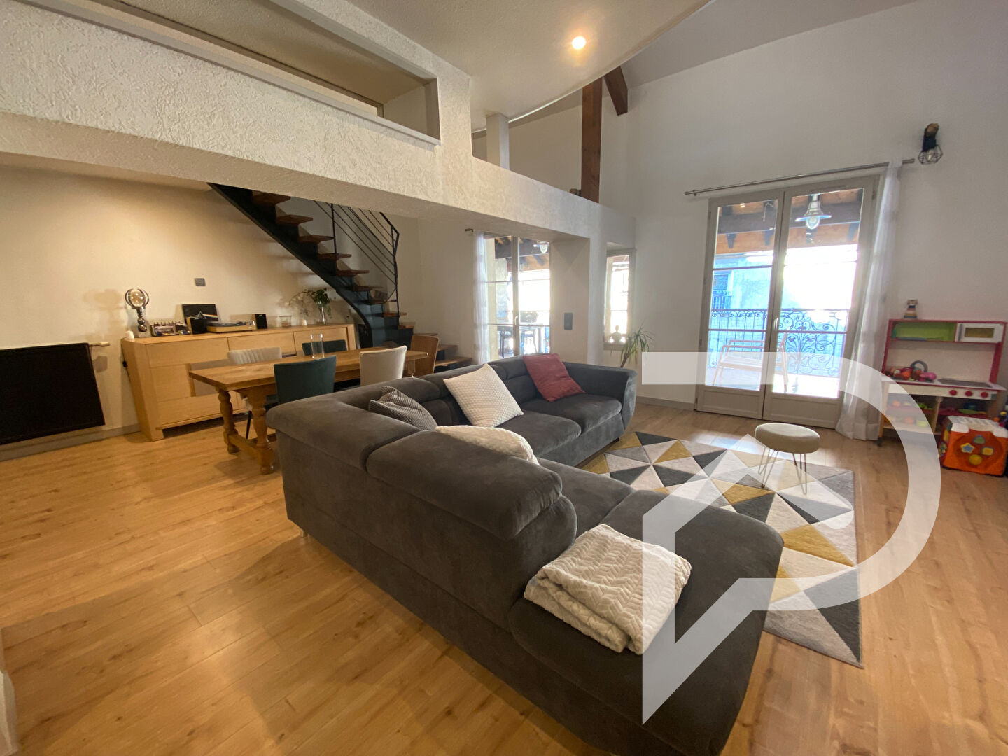 Photo Appartement Dole 5 pièce(s) 134 m2 image 2/6