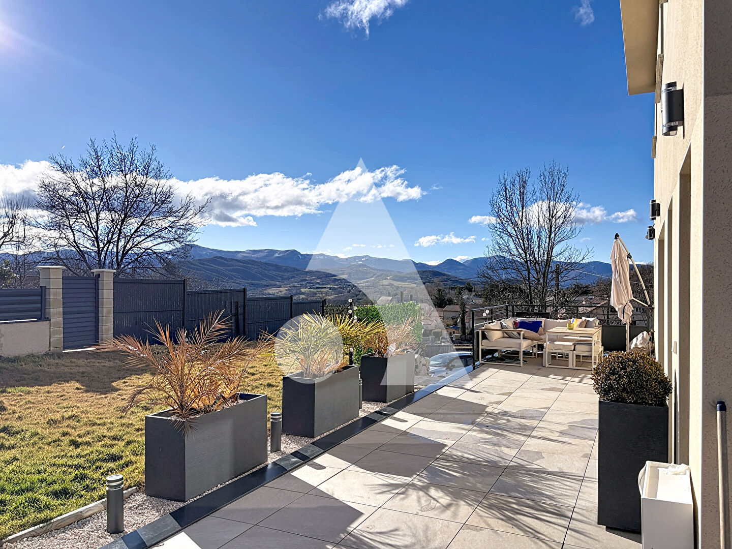 
Appartement Gap 4 pi&egrave;ce(s) 129,13 m&sup2; !
