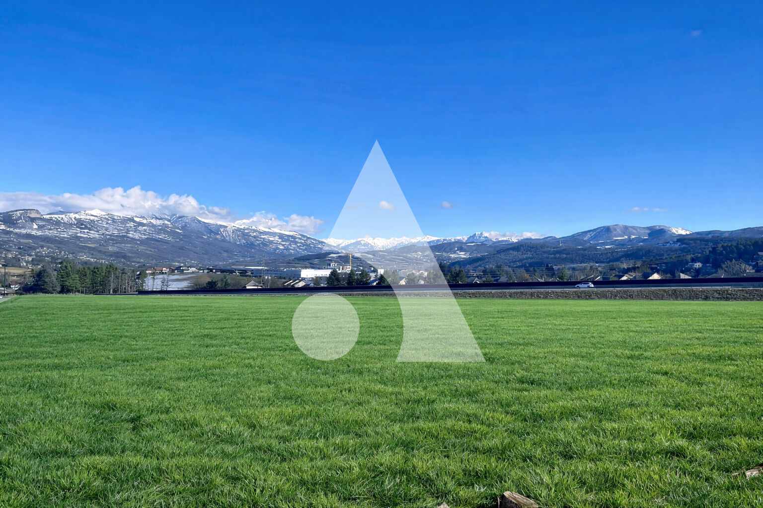 
Terrain &agrave; b&acirc;tir environ 479m2 &agrave; Gap (Charance / Les Aurouzes)
