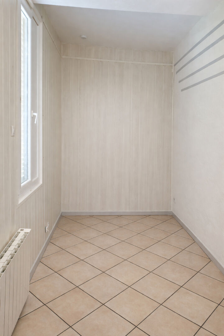 
Appartement Gap 1 pi&egrave;ce(s) 12.87 m&sup2; !
