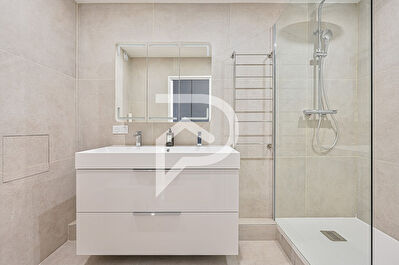 Appartement a louer paris-12e-arrondissement - 4 pièce(s) - 92.06 m2 - Surfyn