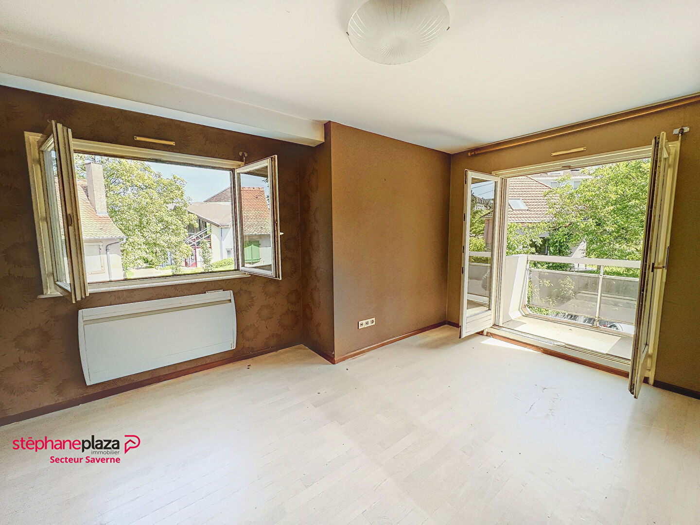 Photo Appartement T2 avec balcon, garage, et parkings image 3/4