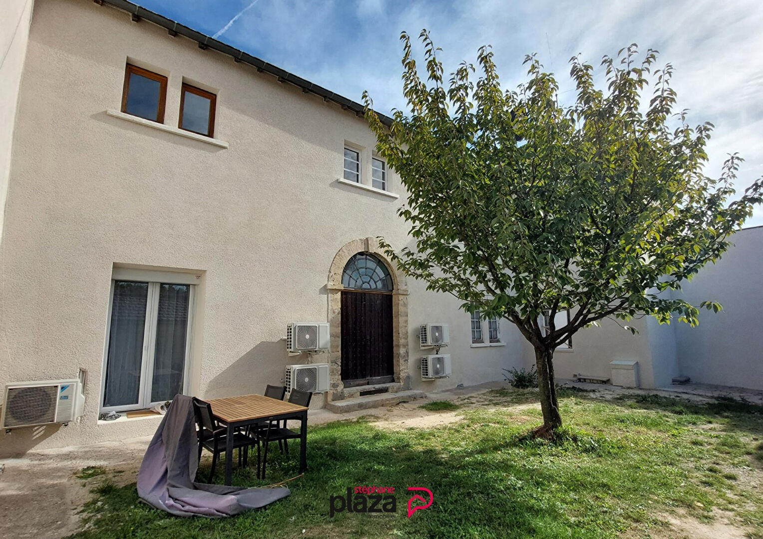 Photo Rare à la vente, appartement T3, parkings et cave image 3/6