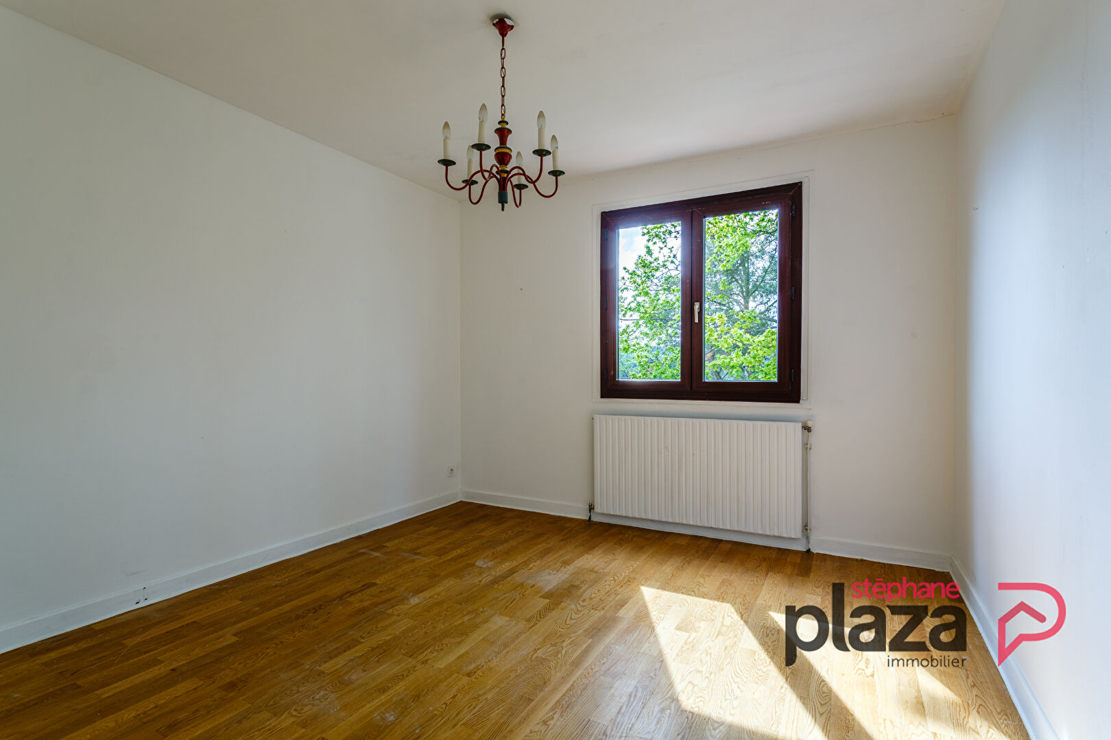 Photo Maison 8 pièces 240 m² image 3/6