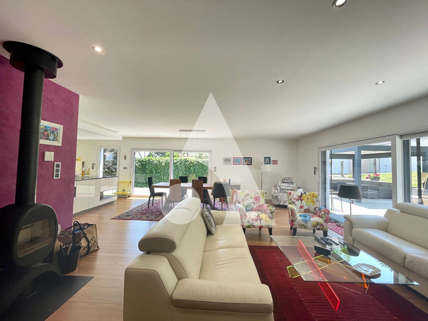 Photo Maison à 3mn de Montbéliard 188 m2 sur 14 ares image 2/6