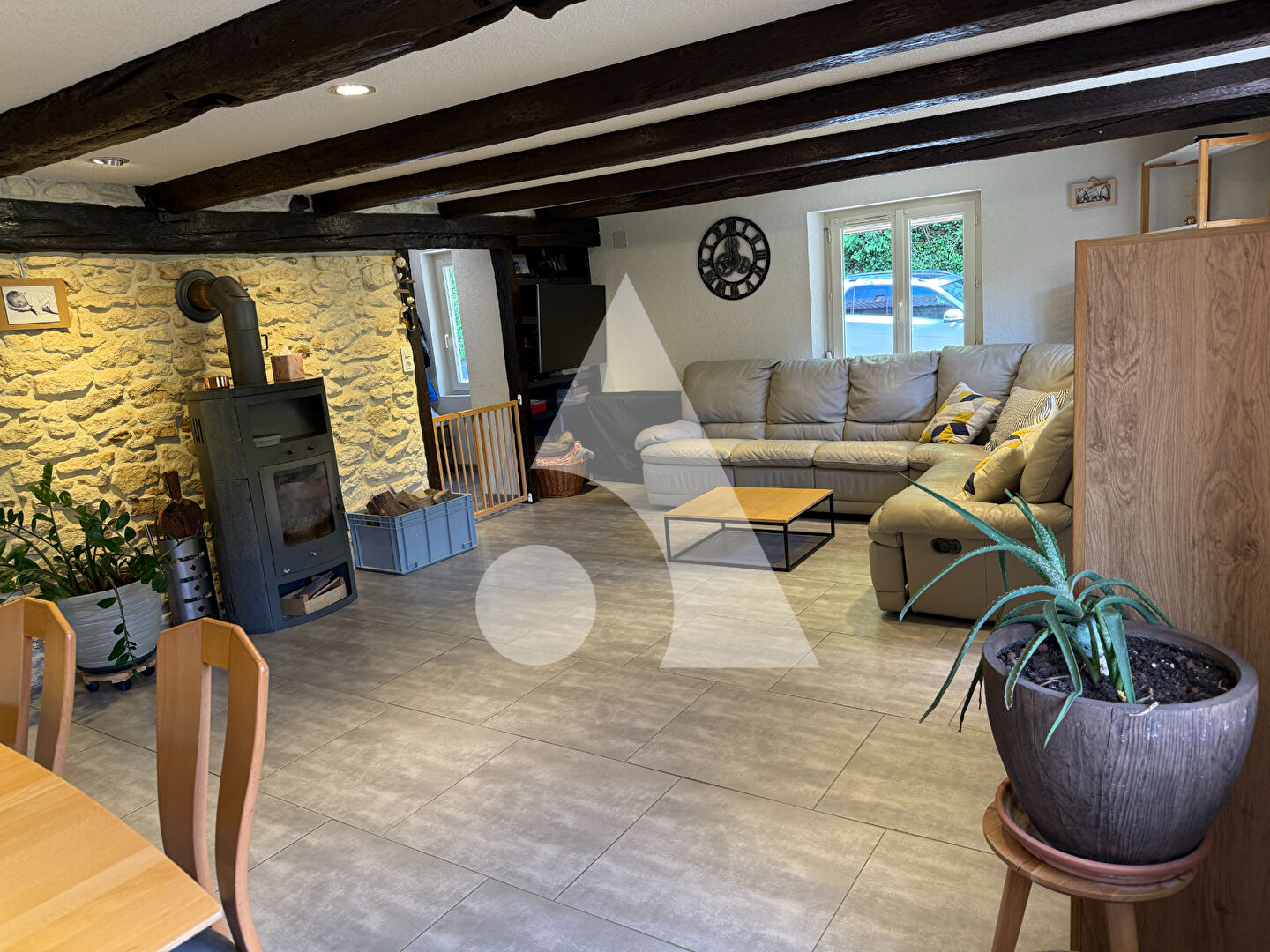 Maison Saint Dizier L Eveque 5 pièce(s) 158 m2