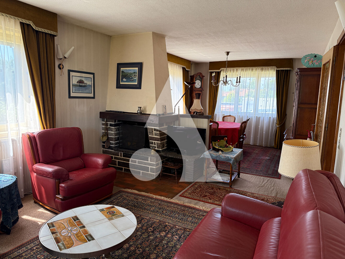 Photo Maison Beaucourt 5 pièce(s) 151 m2 image 4/6