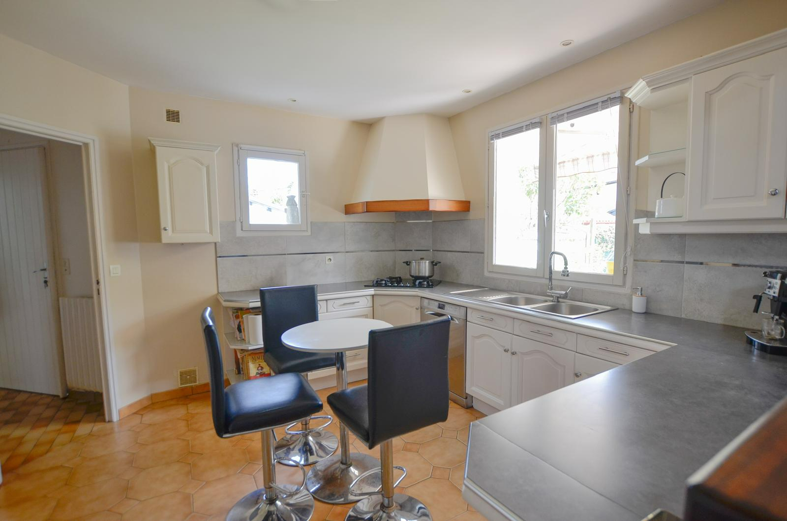 Photo Maison Guethary centre 5 pièce(s) 107 m2 image 4/6