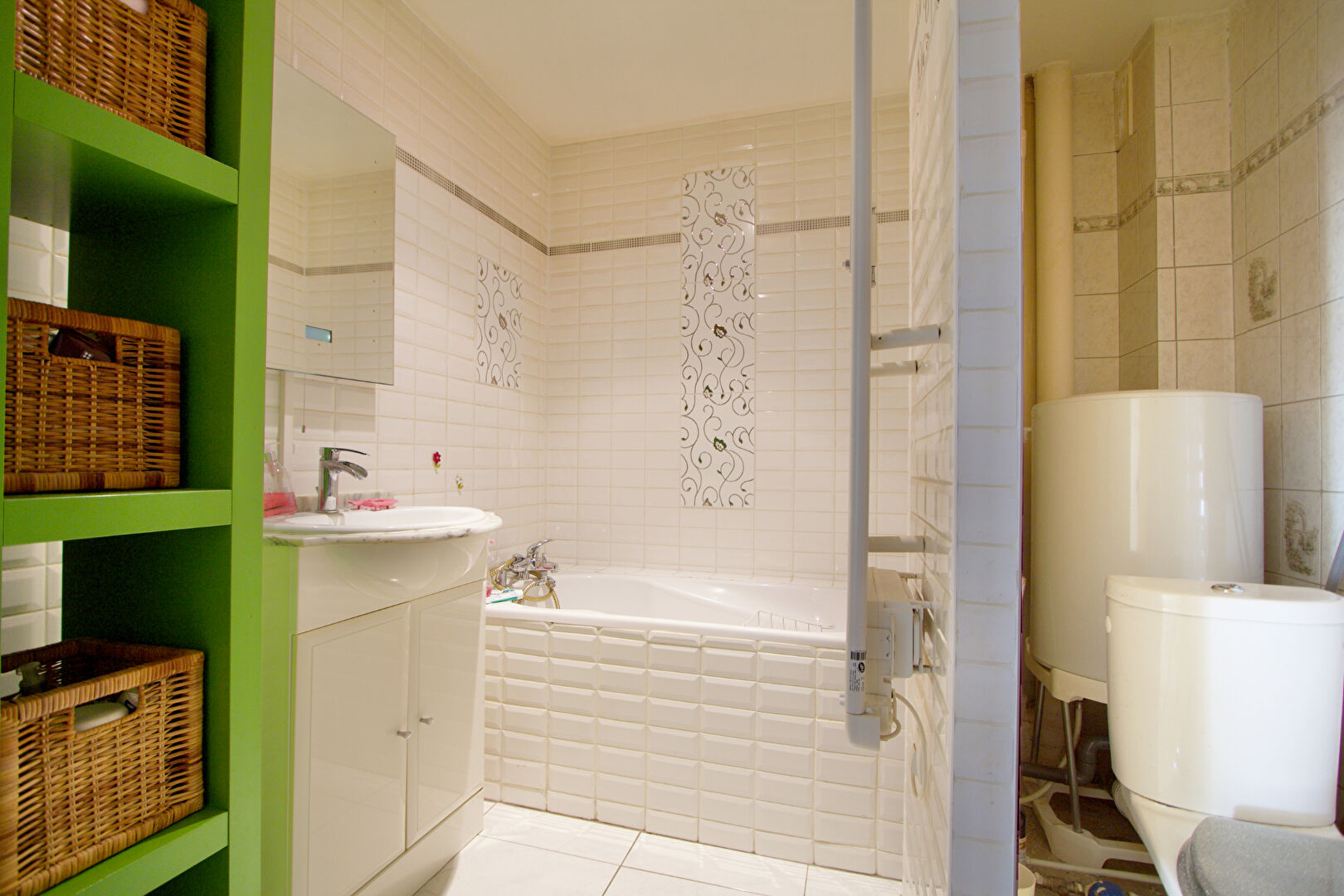 Photo PALAVAS RIVE GAUCHE - BEAU T2 AVEC LOGGIA - 46 M2 ENVIRON DONT LOGGIA 3 M2 - VUE ÉTANGS - PROXIMITÉ IMMÉDIATE DE LA PLAGE image 6/6