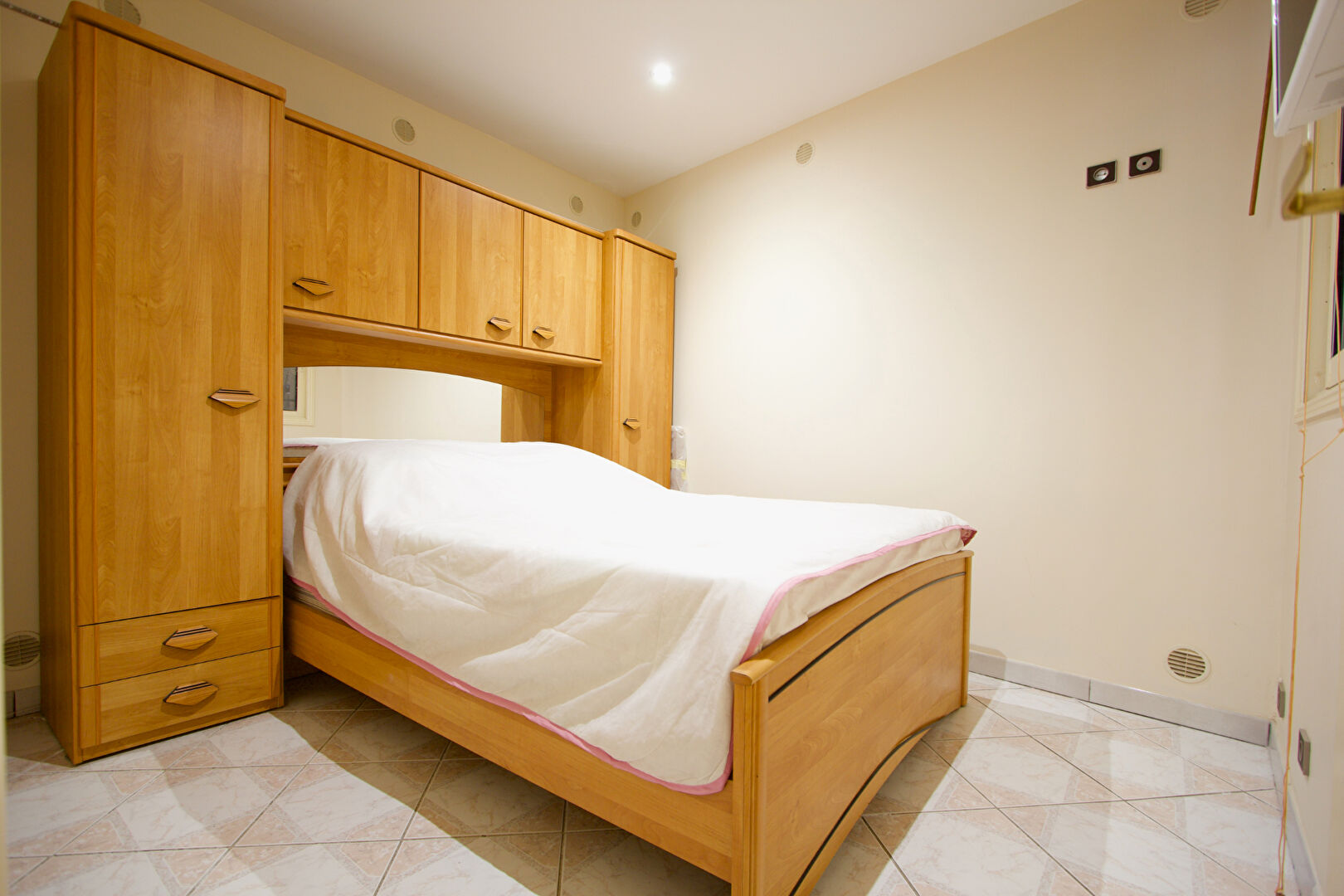 Photo PALAVAS LES FLOTS - CENTRE VILLE -  APPARTEMENT 4 PIÈCES  - 58 M2 - 3 CHAMBRES - image 4/6