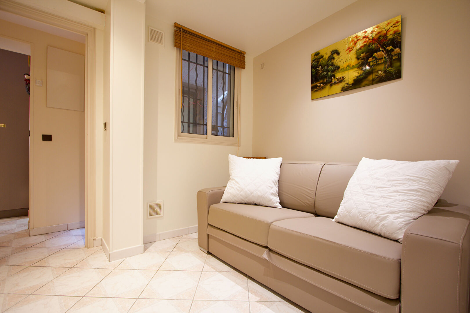 Photo PALAVAS LES FLOTS - CENTRE VILLE -  APPARTEMENT 4 PIÈCES  - 58 M2 - 3 CHAMBRES - image 5/6