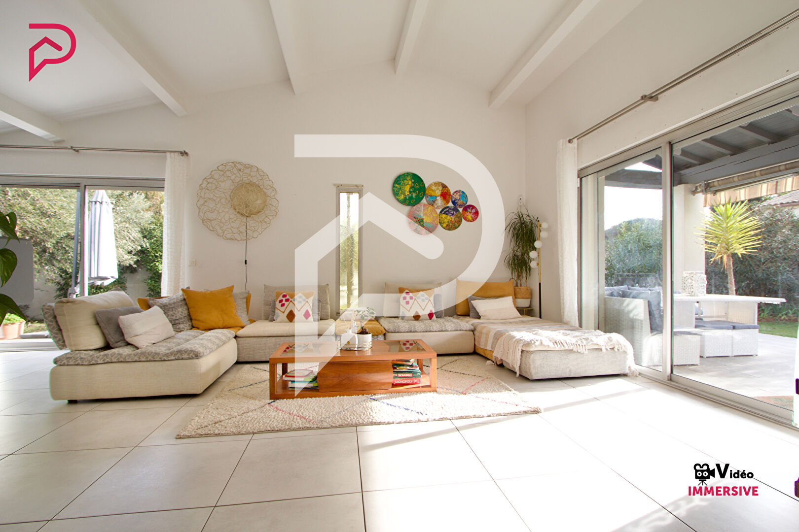 Photo MONTPELLIER LEMASSON - VILLA 6 PIÈCES - 4 FACES - RÉNOVÉE ET CLIMATISÉE - TRÉS BIEN ENTRETENUE - 150 M2 ENVIRON - CARPORT- ATELIER- TERRAIN 666 M2 image 3/6