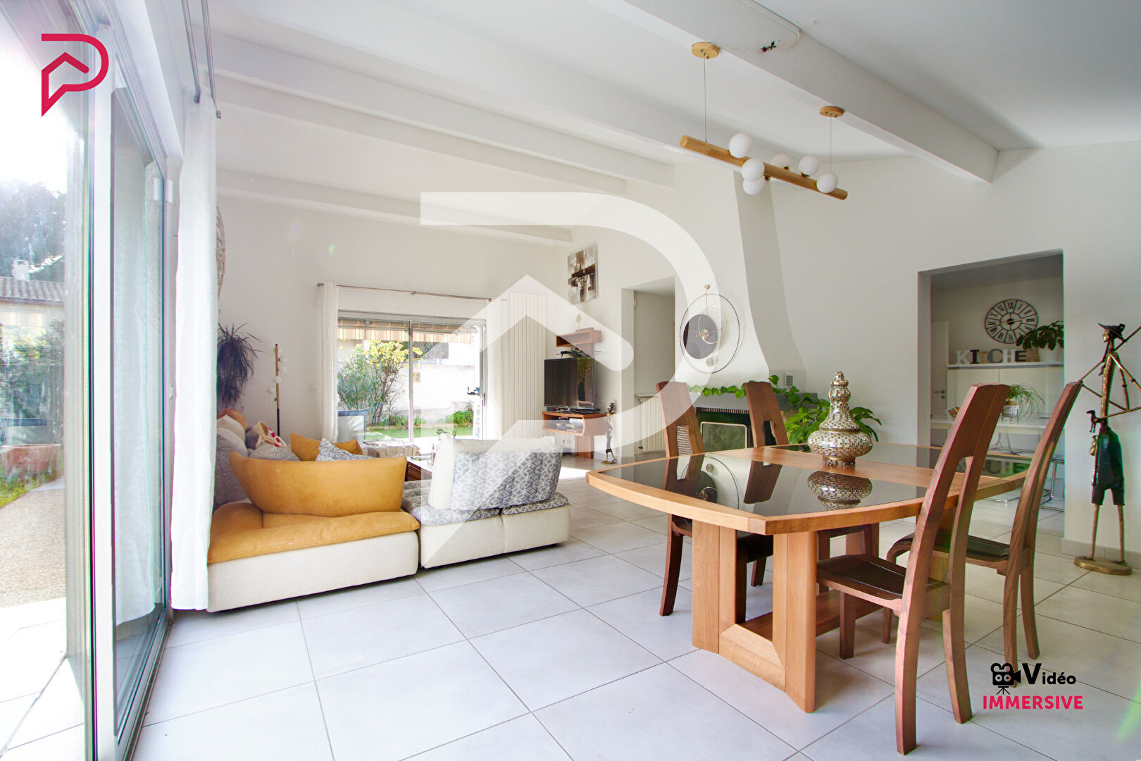 Photo MONTPELLIER LEMASSON - VILLA 6 PIÈCES - 4 FACES - RÉNOVÉE ET CLIMATISÉE - TRÉS BIEN ENTRETENUE - 150 M2 ENVIRON - CARPORT- ATELIER- TERRAIN 666 M2 image 6/6