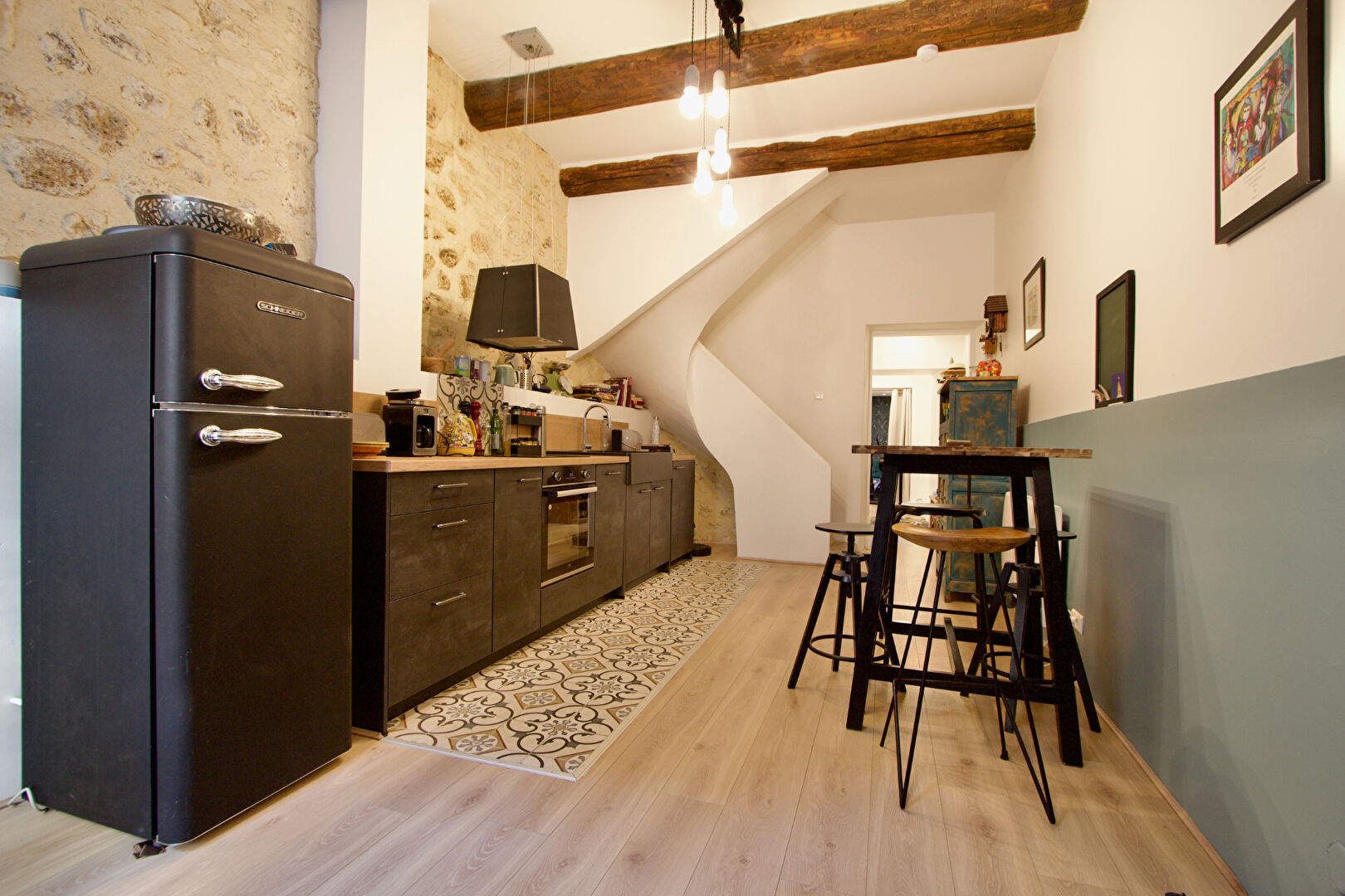 Photo EXCLUSIVITÉ À LAURENS - MAISON DE VILLE RÉNOVÉE - 5 PIÈCES -  3 CHAMBRES - CLIMATISATION - EXTERIEUR image 6/6