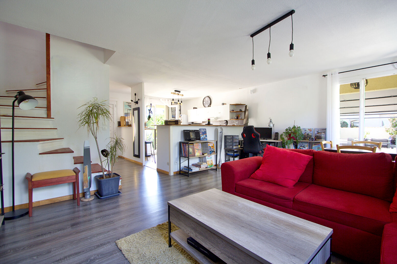 Photo LATTES - QUARTIER TRÉS RECHERCHÉ  - VILLA 90 M2 - 3 CHAMBRES - PISCINE - JARDIN ARBORÉ - GARAGE image 4/6