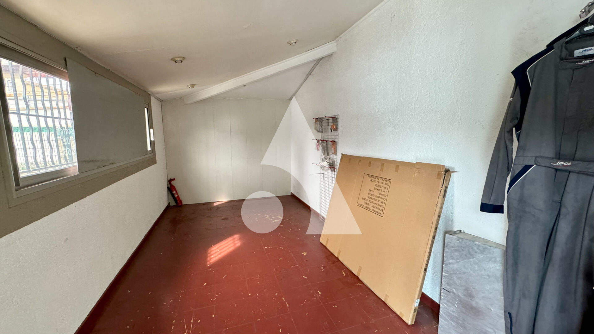 Photo Pertuis - Local commercial 100 m2 image 6/6