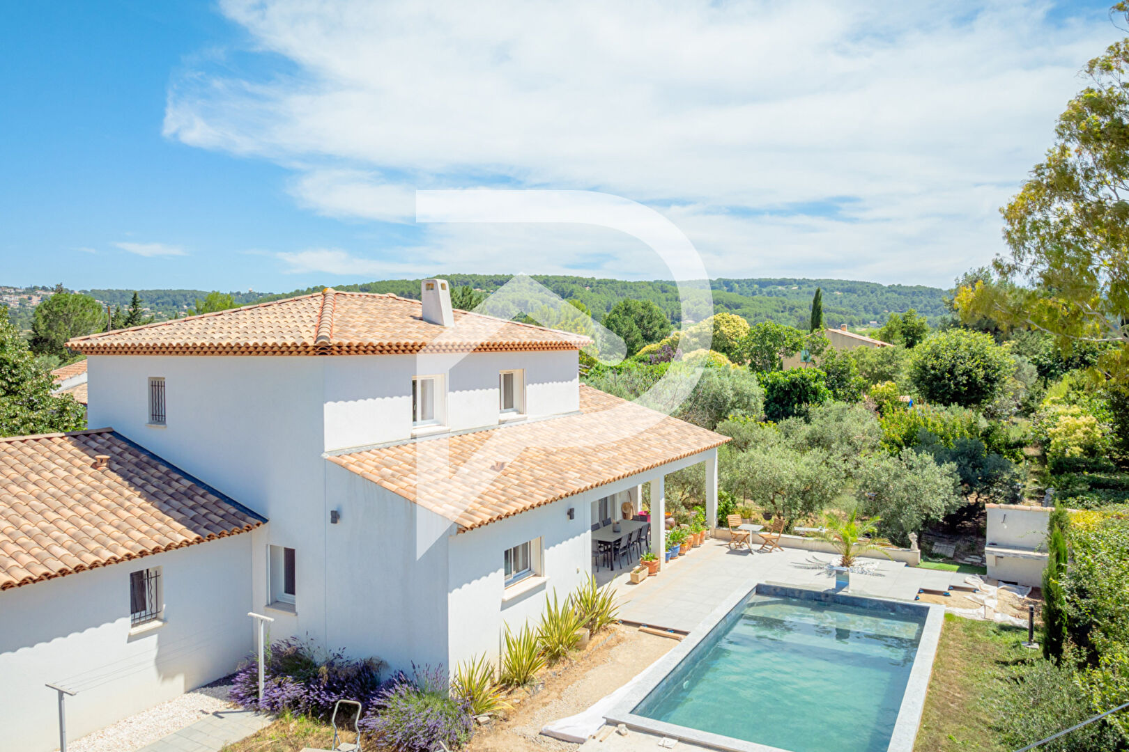 Photo Villa Eguilles 6 pièces 140 m² habitable image 3/6