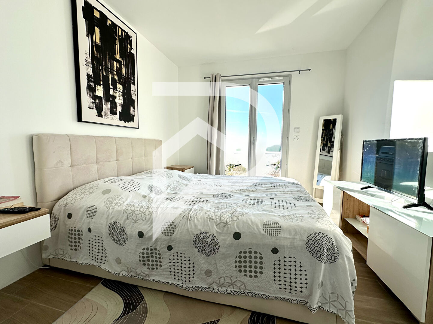 Photo La Motte D'aigues - Villa récente 4 pièces de 98 m2  hab - Garage image 6/6