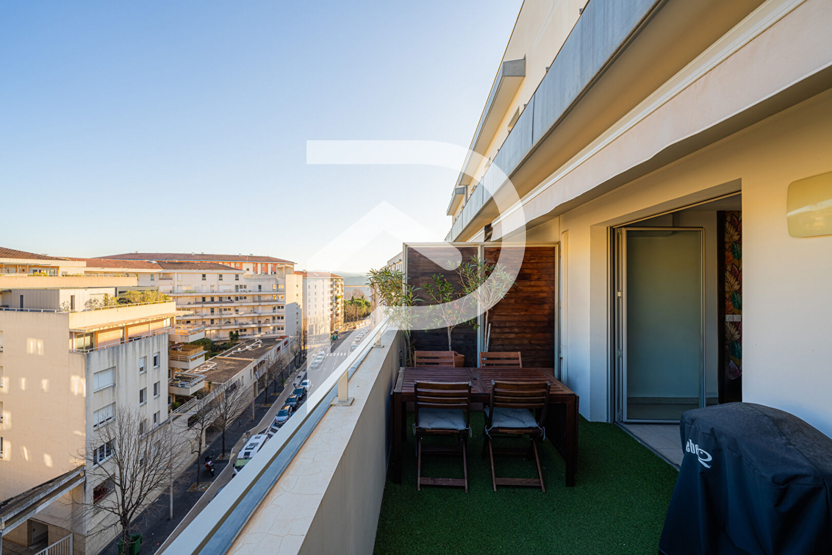 Photo Aix en Provence Duplex 5 pièces de 136 m2 hab avec terrasse image 3/6