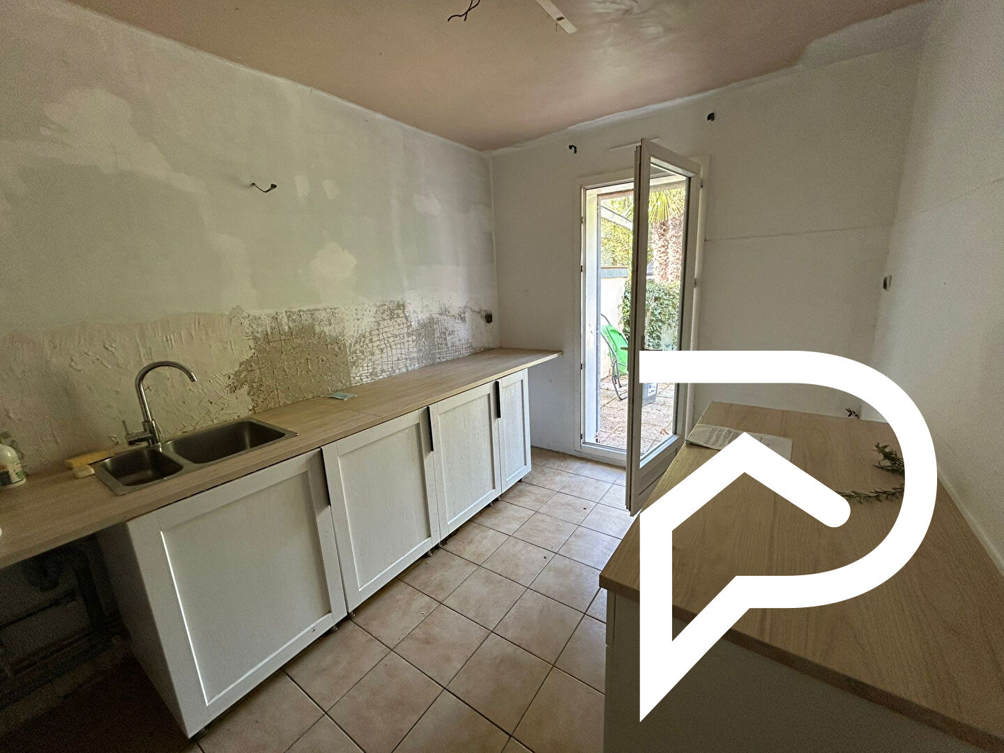 Photo Maison Lisses 5 pièce(s) 96 m2 image 3/6