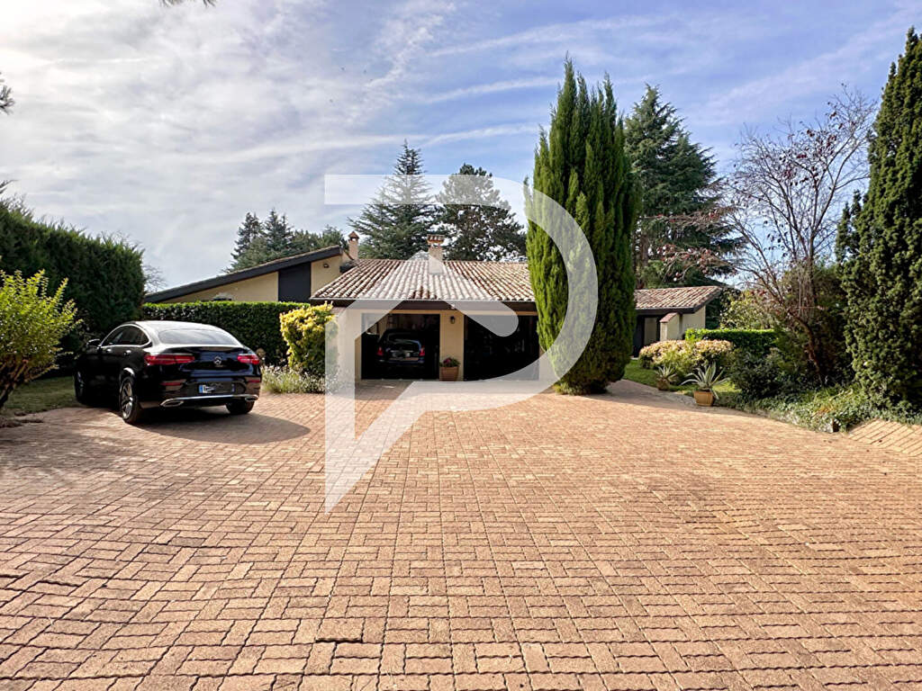 Photo Maison d'architecte à MUSSIDAN image 2/6