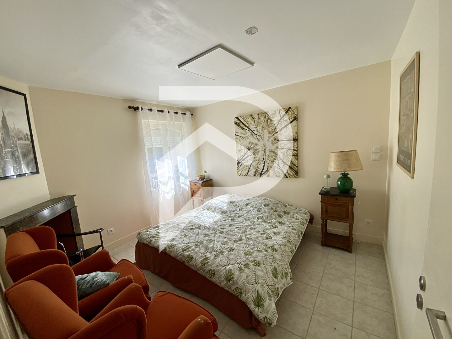 Photo Maison de Ville, travaux récents, 6 pièces, jardin clos image 5/6