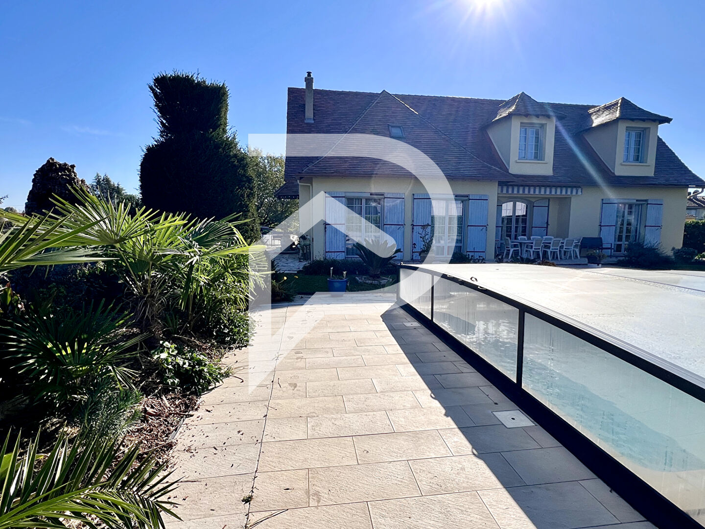 Photo Maison Périgourdine, 4 chambres, 7 pièces dans Bergerac avec dépendance. image 1/6