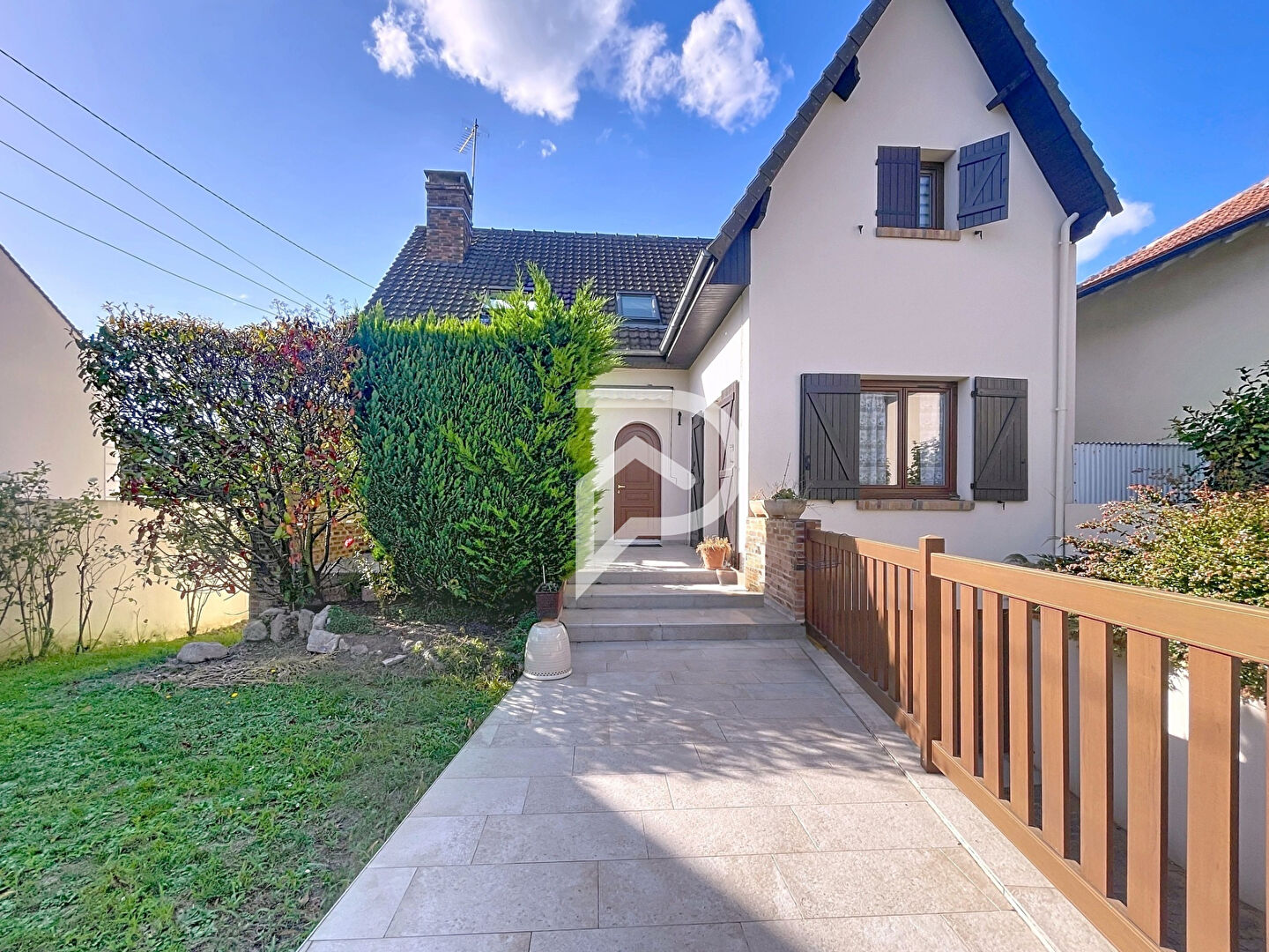 Agence immobilière de Stéphane Plaza Immobilier Champs sur Marne