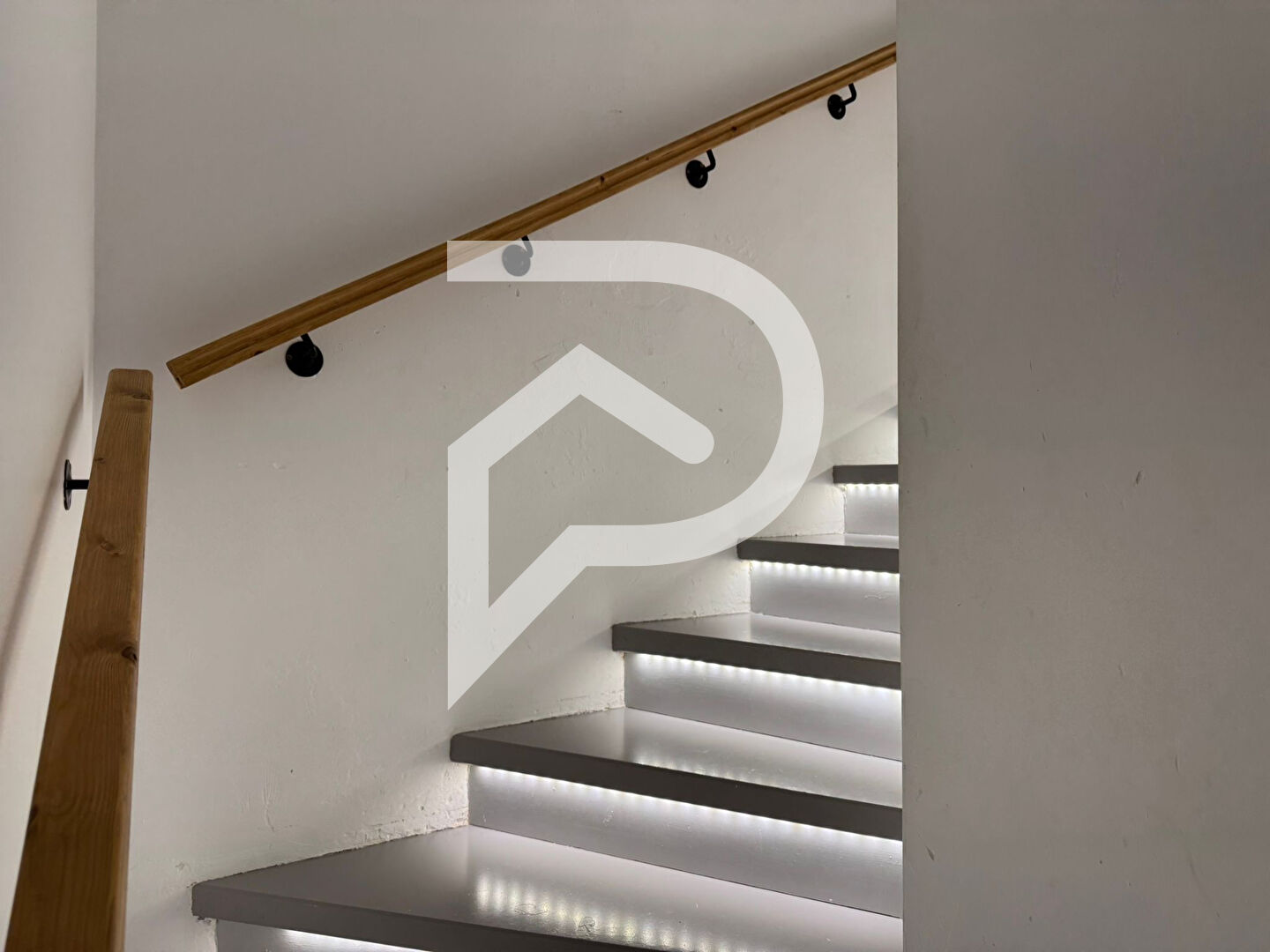 Photo MAISON entièrement RESTAUREE dans le LAUQUET (moins de 20minutes de LIMOUX) image 2/6