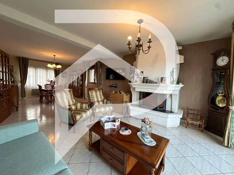 Photo Maison Crevecoeur Sur L Escaut 7 pièce(s) 156 m2 image 2/6